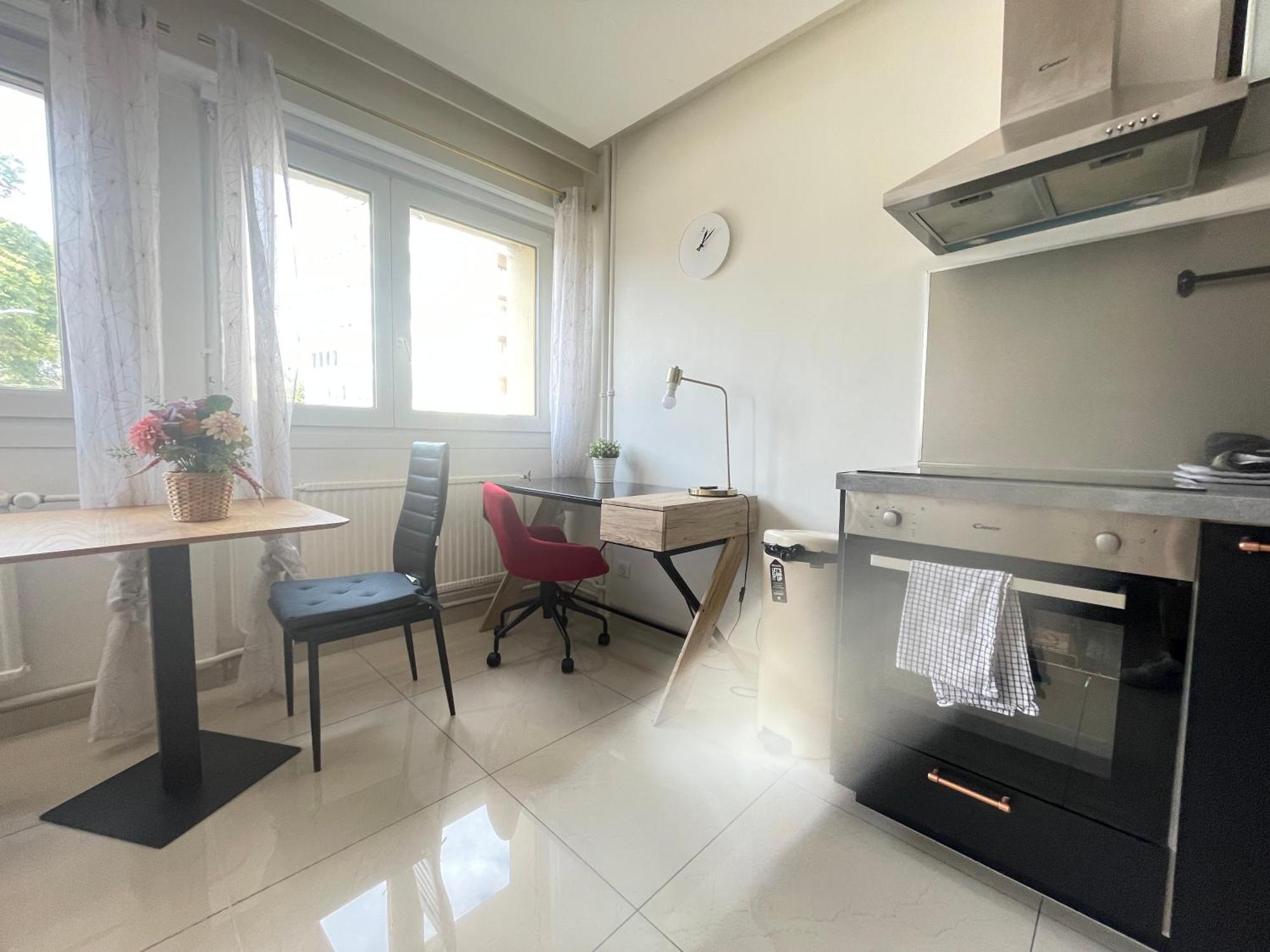 Апартаменти Plantiere - Studio Centre Quartier Queuleu - 2 Personnes Мец Екстер'єр фото